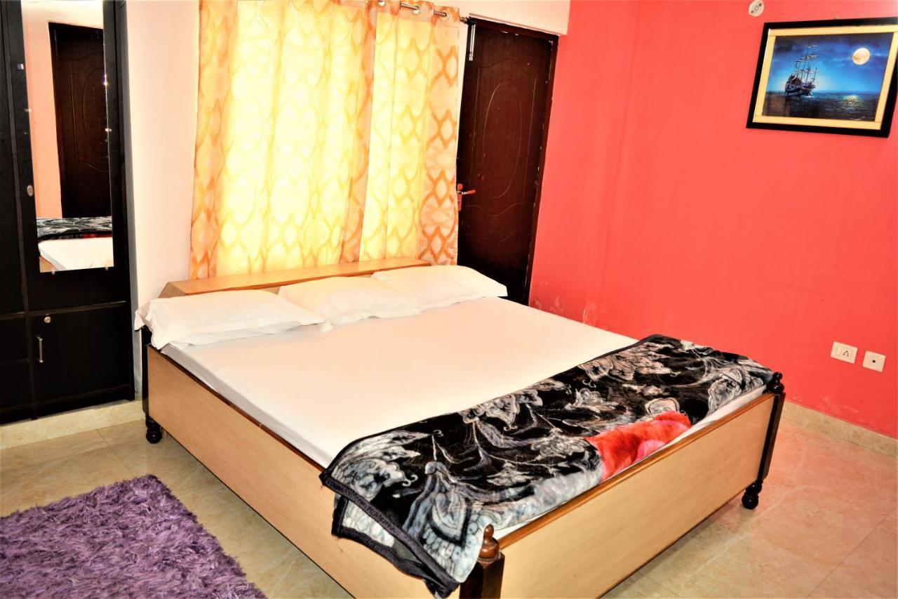 Pretty Garden View Apartment 3Bhk Furnished Flat Near Kashi Vishwanath Temple فاراناسي المظهر الخارجي الصورة