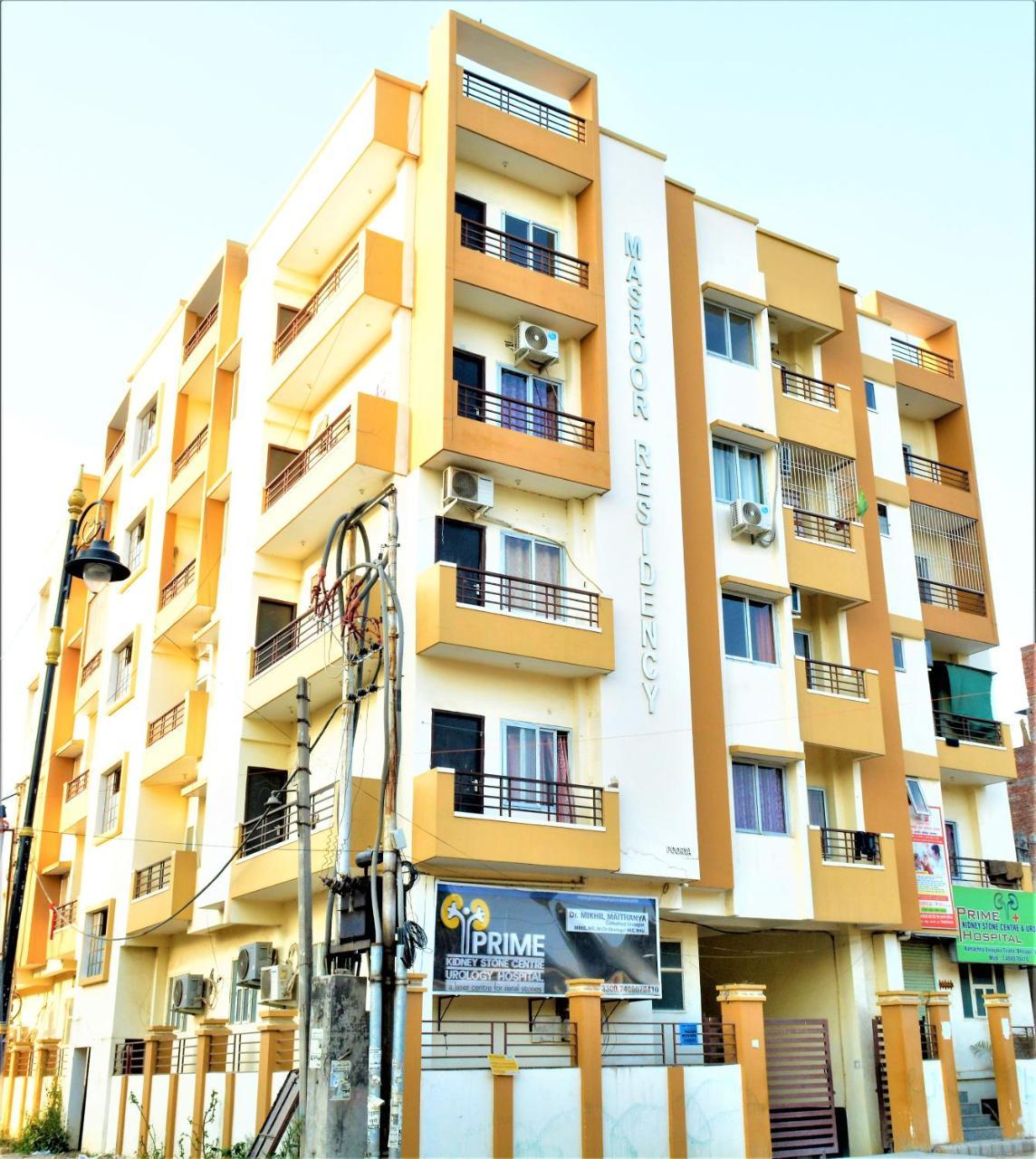 فاراناسي Pretty Garden View Apartment 3Bhk Furnished Flat Near Kashi Vishwanath Temple المظهر الخارجي الصورة