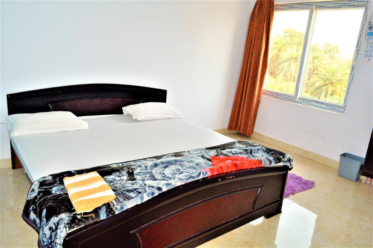 Pretty Garden View Apartment 3Bhk Furnished Flat Near Kashi Vishwanath Temple فاراناسي المظهر الخارجي الصورة